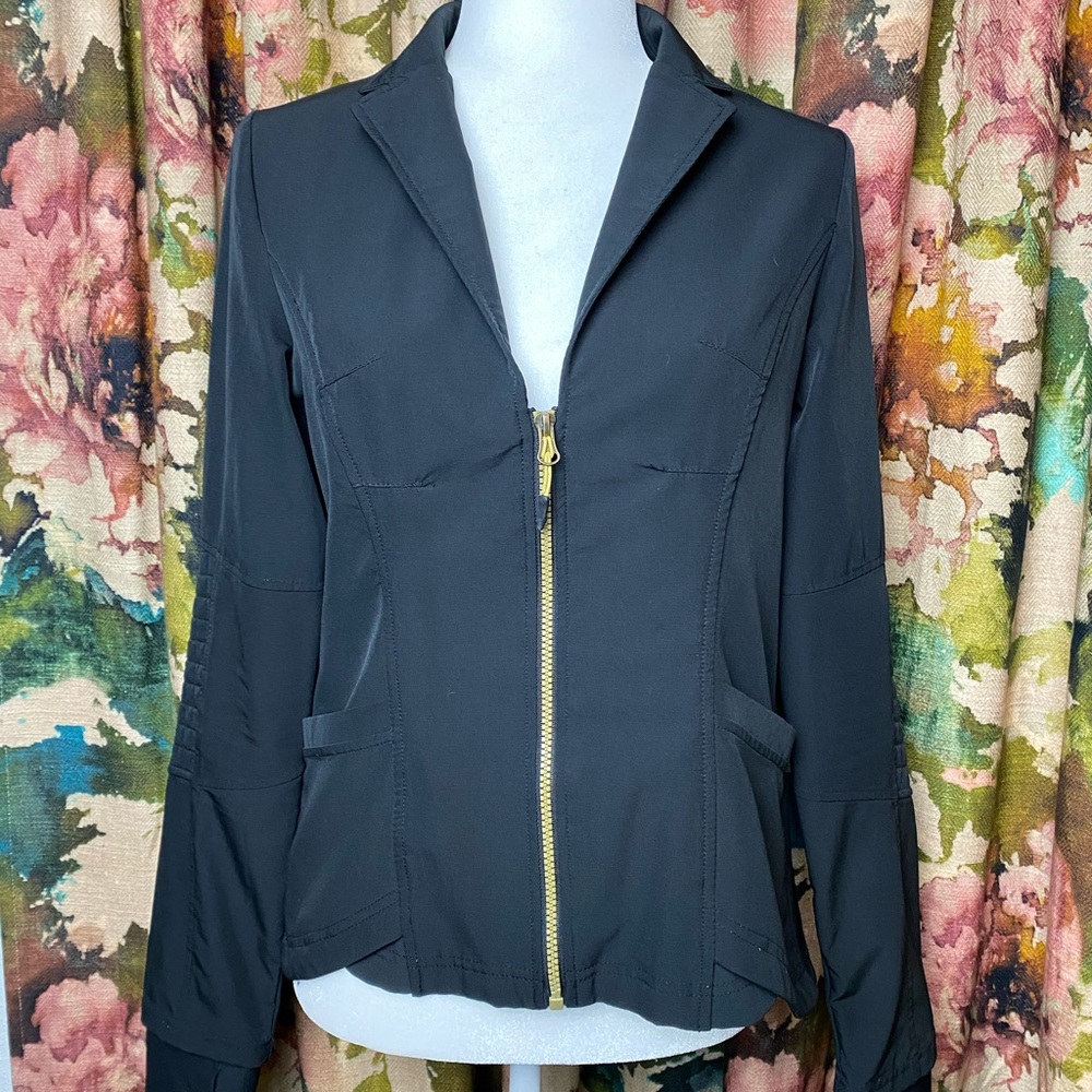 Casual Flattering Zip Jacket